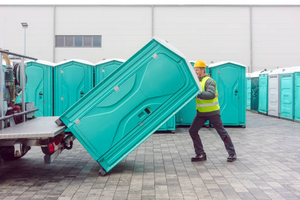 Best Portable restroom trailer rental  in Auburn, CA