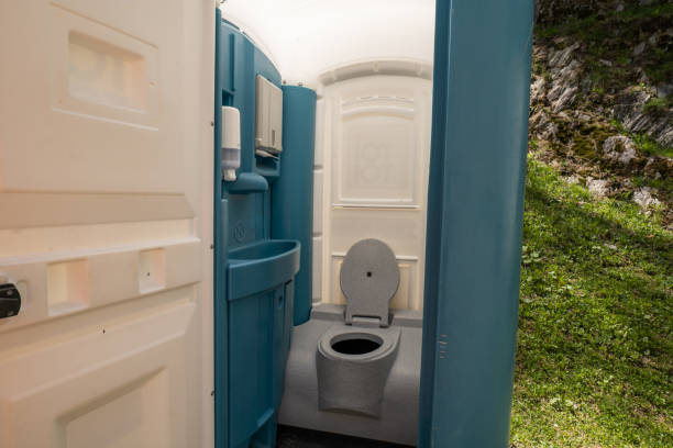 Best Porta potty rental near me  in Auburn, CA